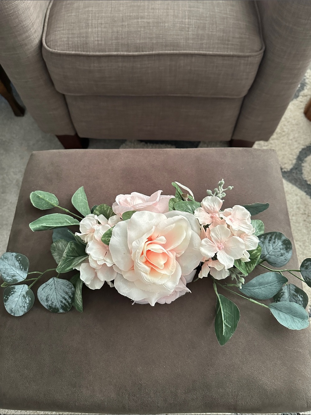 Faux 18" Blush Pink Swag with Artificial Rose Flowers   NWOT
